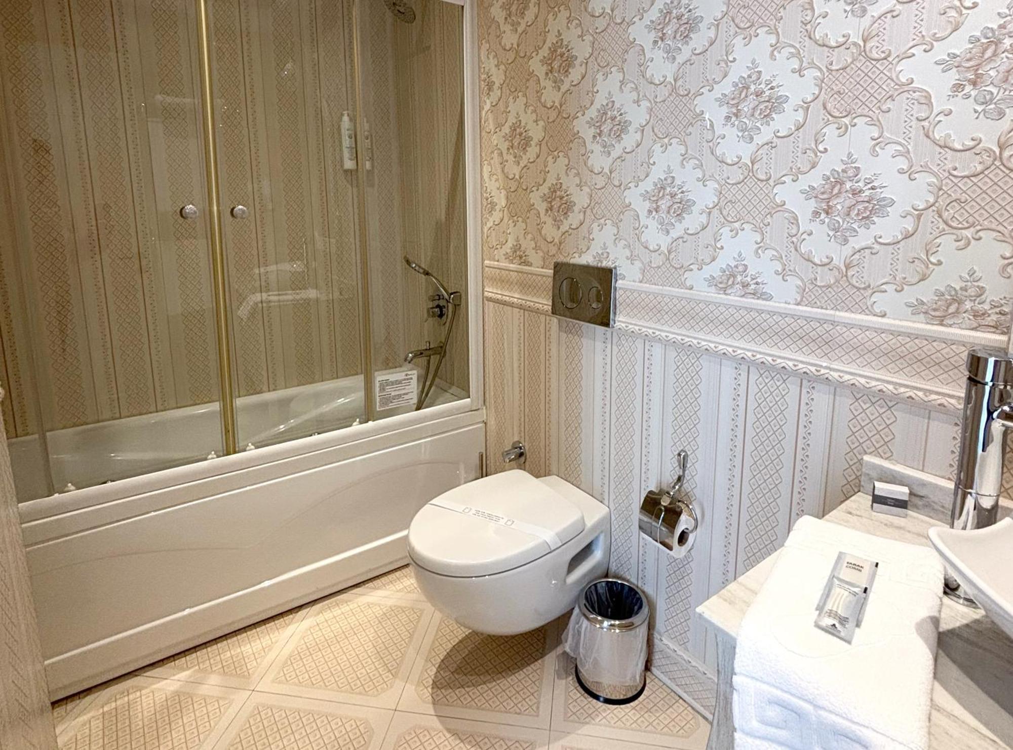 Elegance Asia Hotel Istanbul Bagian luar foto