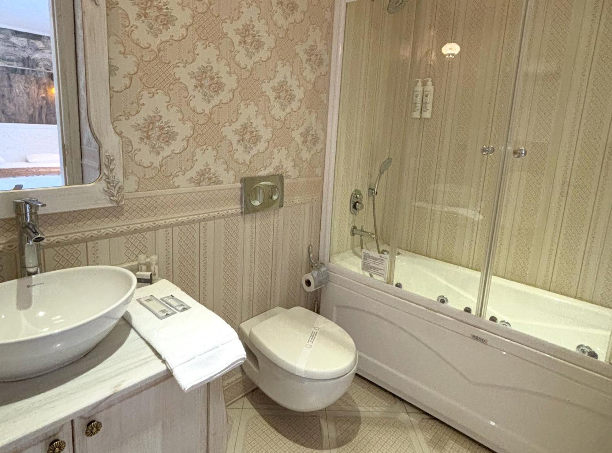 Elegance Asia Hotel Istanbul Bagian luar foto